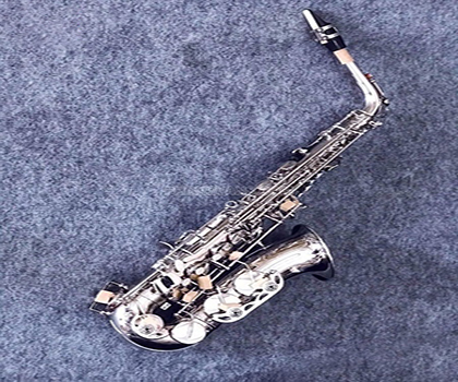 kèn Saxophone Alto Victoria trắng